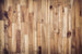 dimex timber wall Fotomural Tejido No Tejido 375x250cm 5 Tiras | Yourdecoration.es