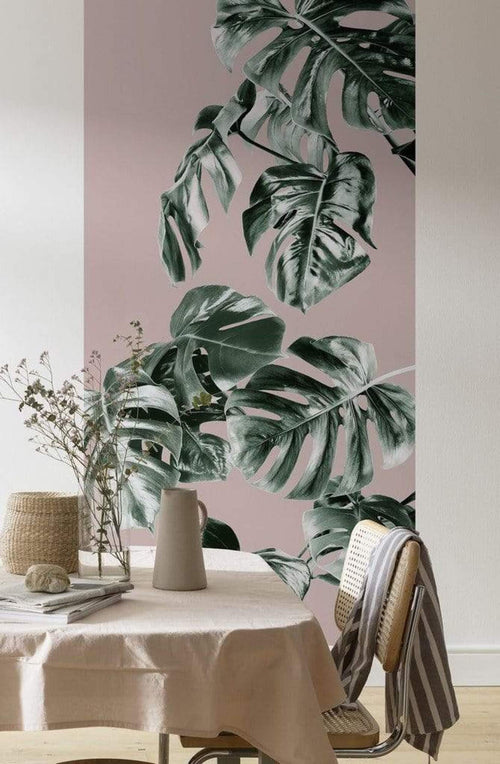 p016a vd1 komar monstera ros C3 A9 groen Fotomural Tejido No Tejido 100x250cm 1 Tira Ambiente | Yourdecoration.es